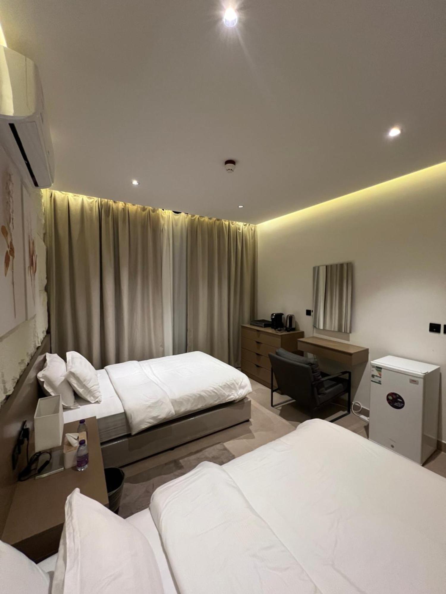 Luxury Al Qirawan *